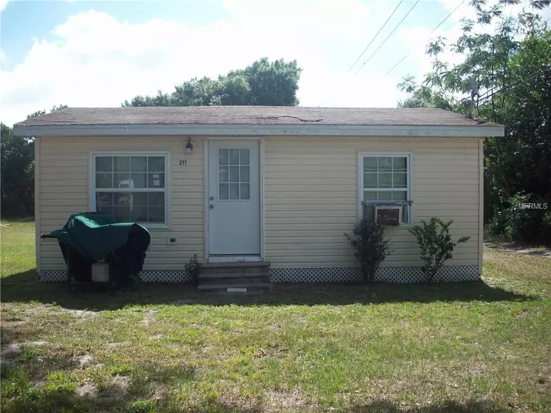 211 S ROGERS AVE, Arcadia, FL 34266