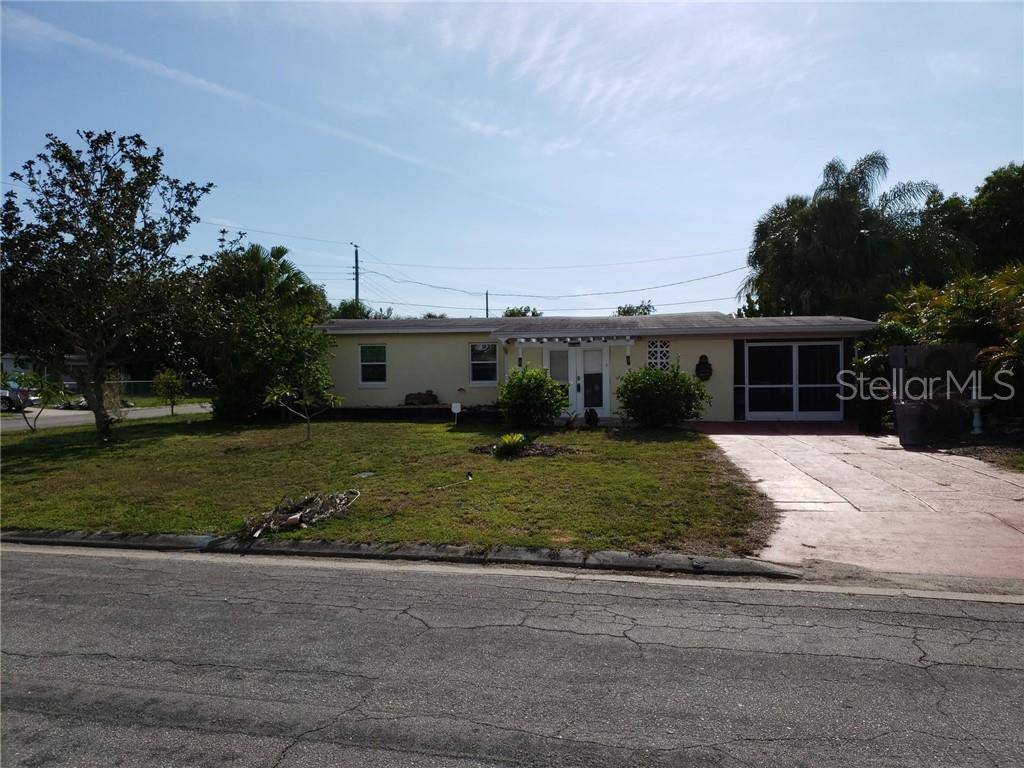 540 PALMETTO DR NE, Port Charlotte, FL 33952