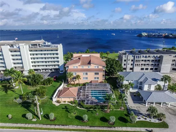 1477 PARK BEACH CIR #24, Punta Gorda, FL 33950