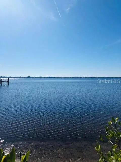 Port Charlotte, FL 33980,136 NORTHSHORE TER