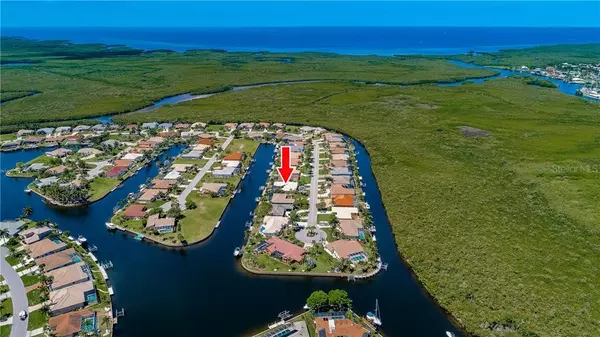 Punta Gorda, FL 33950,714 MACEDONIA DR