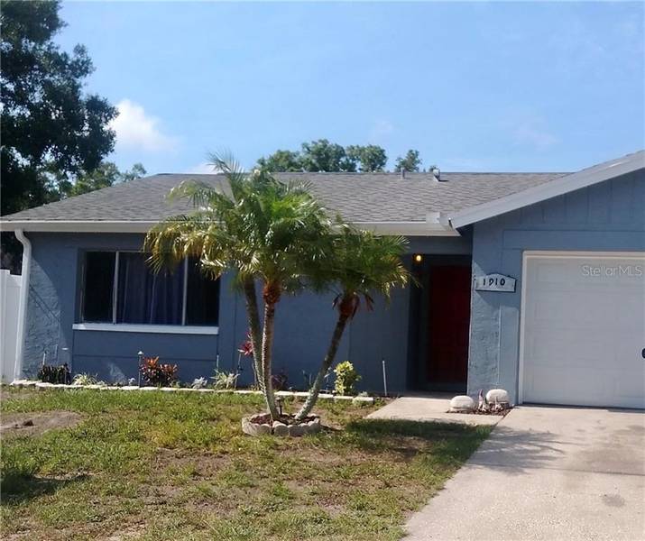 1910 GROVELAND RD, Palm Harbor, FL 34683