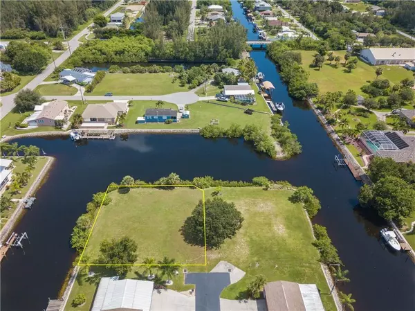 Punta Gorda, FL 33950,4151 PELICAN POINTE DR