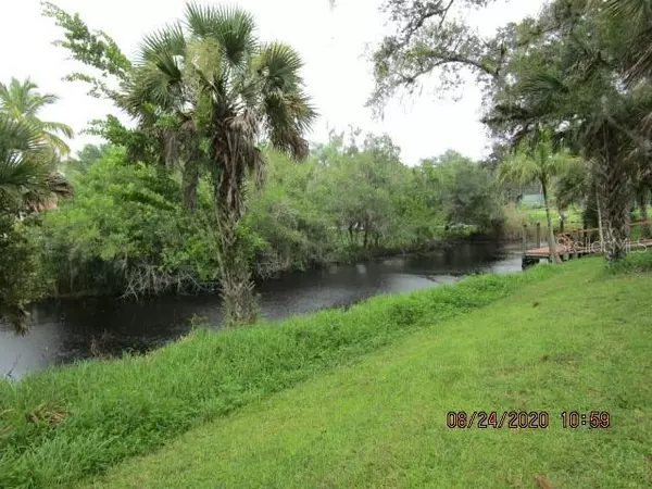 Labelle, FL 33935,624 HARBOR DR