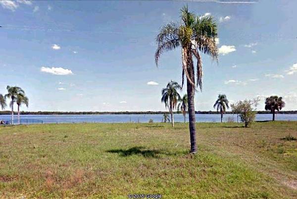 2940 PEACE RIVER DR, Punta Gorda, FL 33983