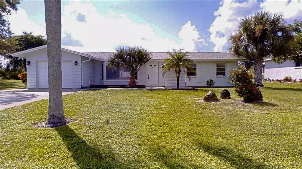 Rotonda West, FL 33947,230 CADDY RD