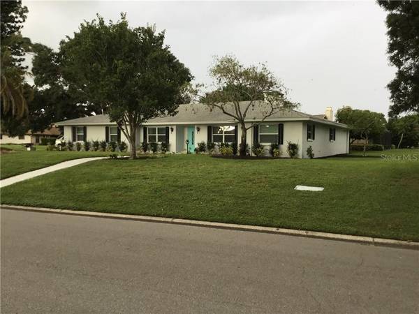 1302 PINEBROOK WAY, Venice, FL 34285