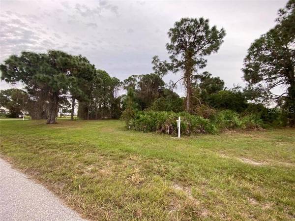 43 LATEEN SAIL DR, Placida, FL 33946