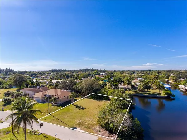 Punta Gorda, FL 33950,3007 WISTERIA PLACE DR