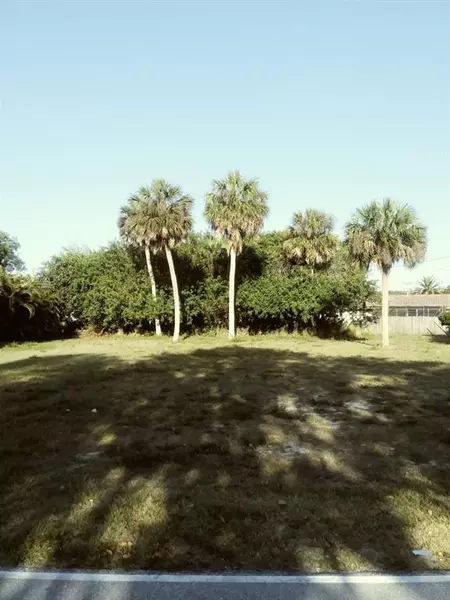 1289 YORKSHIRE ST, Port Charlotte, FL 33952