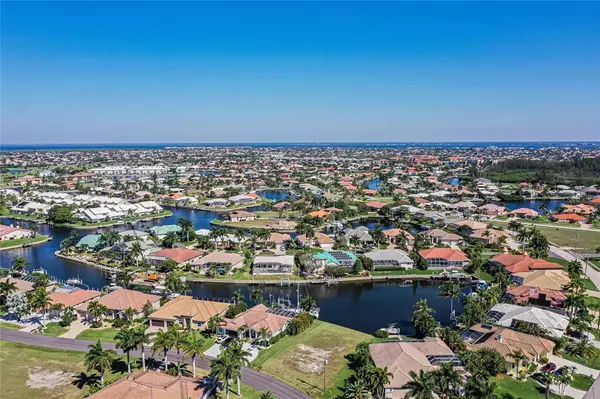 Punta Gorda, FL 33950,1406 KITTIWAKE DR