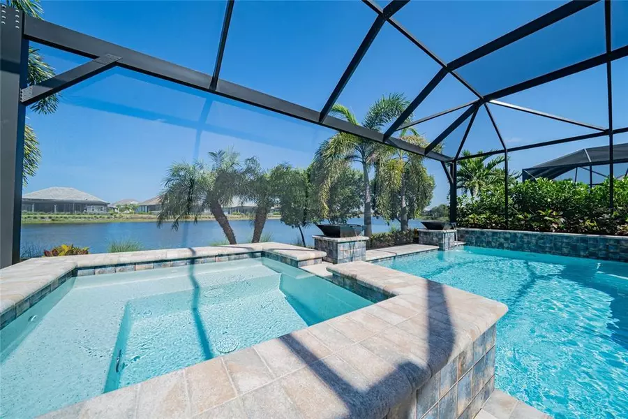 6329 LYFORD ISLE DR, Naples, FL 34113