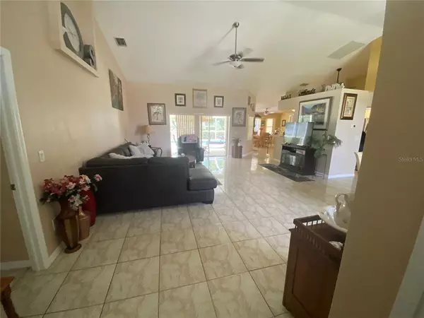 Punta Gorda, FL 33983,1437 ULTRAMARINE LN