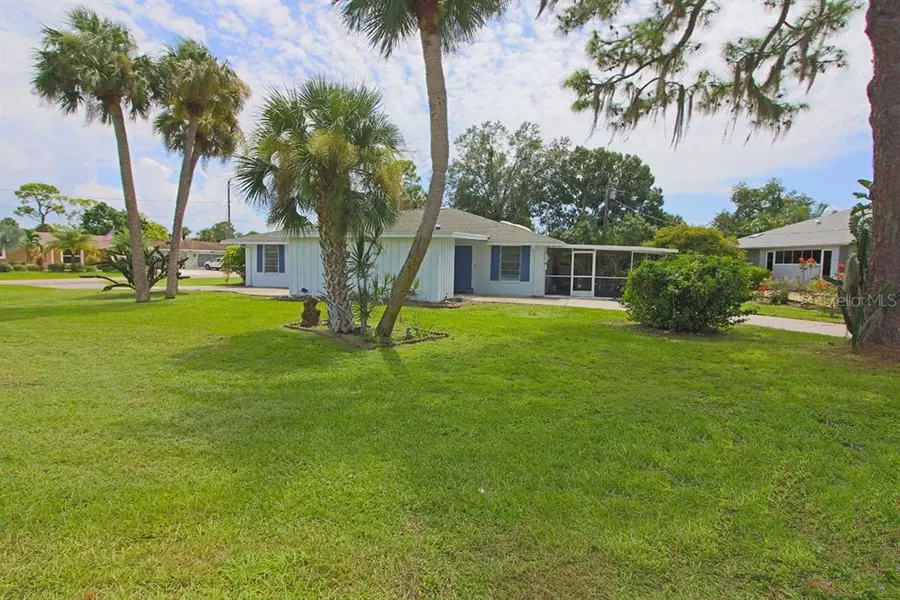 22225 LANCASTER AVE, Port Charlotte, FL 33952