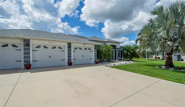 1528 WASSAIL LN, Punta Gorda, FL 33983