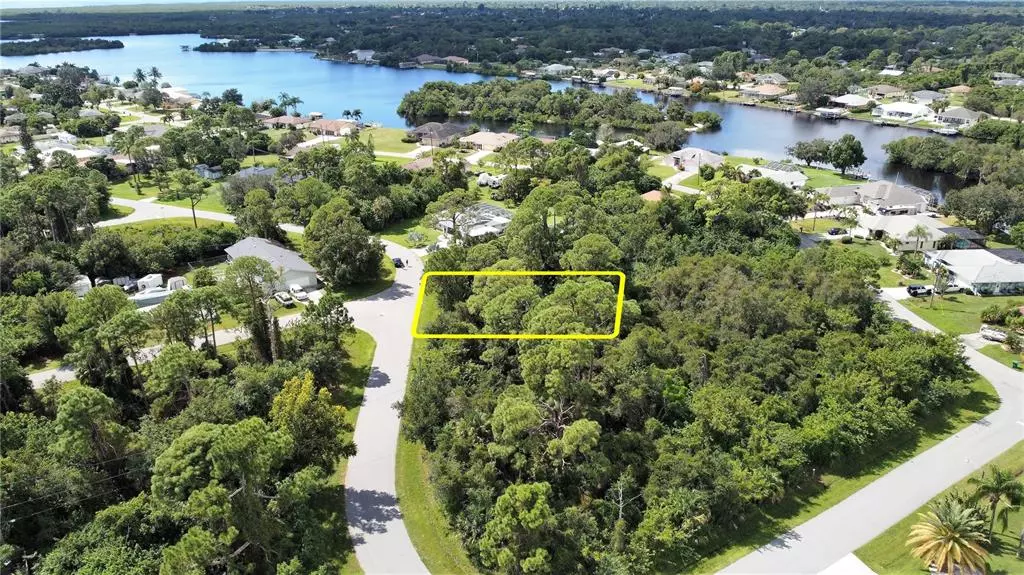 474 KELLSTADT ST NW, Port Charlotte, FL 33952