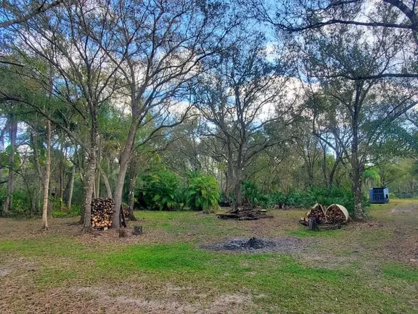 1811 CR 731, Venus, FL 33960