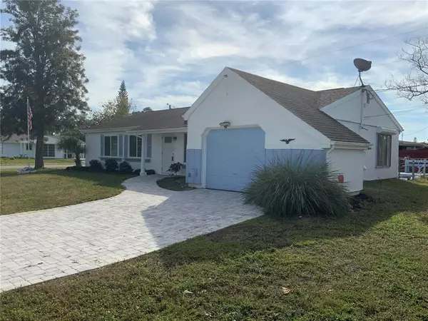 8351 PORTO BELLO AVE, North Port, FL 34287