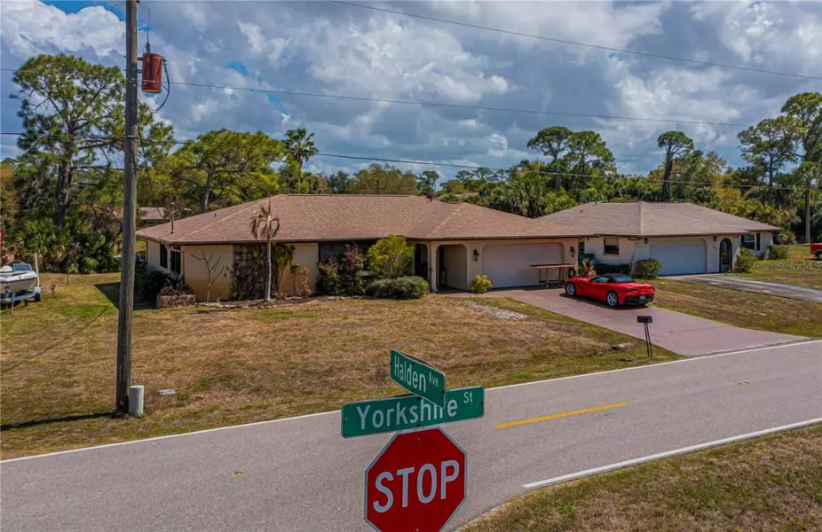 1038 YORKSHIRE ST, Port Charlotte, FL 33952