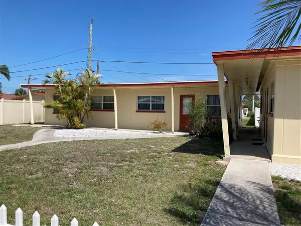 910 LINDIS LN, Nokomis, FL 34275