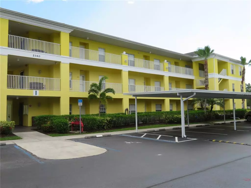 Punta Gorda, FL 33983,2140 HERON LAKE DR #105