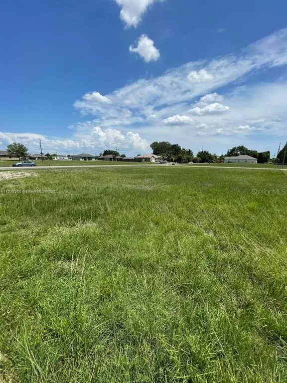 Cape Coral, FL 33909,2800 NE 4 PL