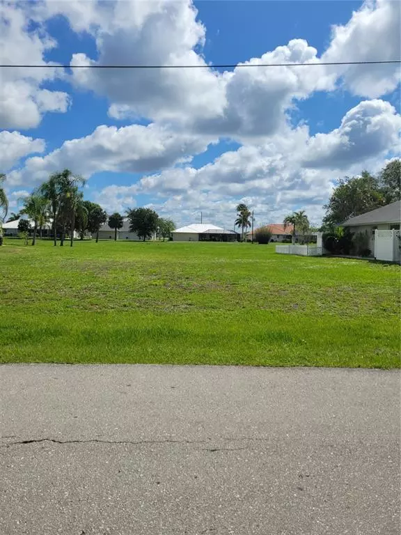 Punta Gorda, FL 33955,7334 S BLUE SAGE