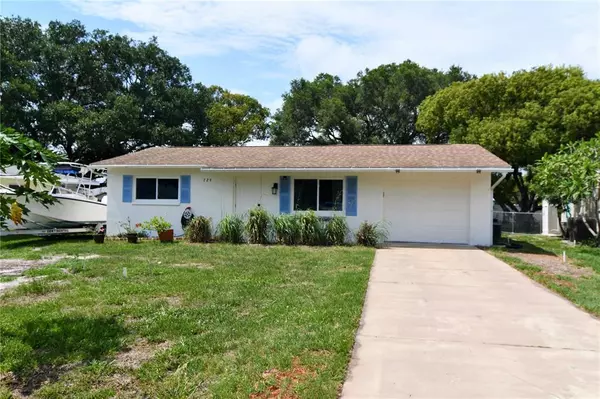 729 PINELAND AVE, Venice, FL 34285