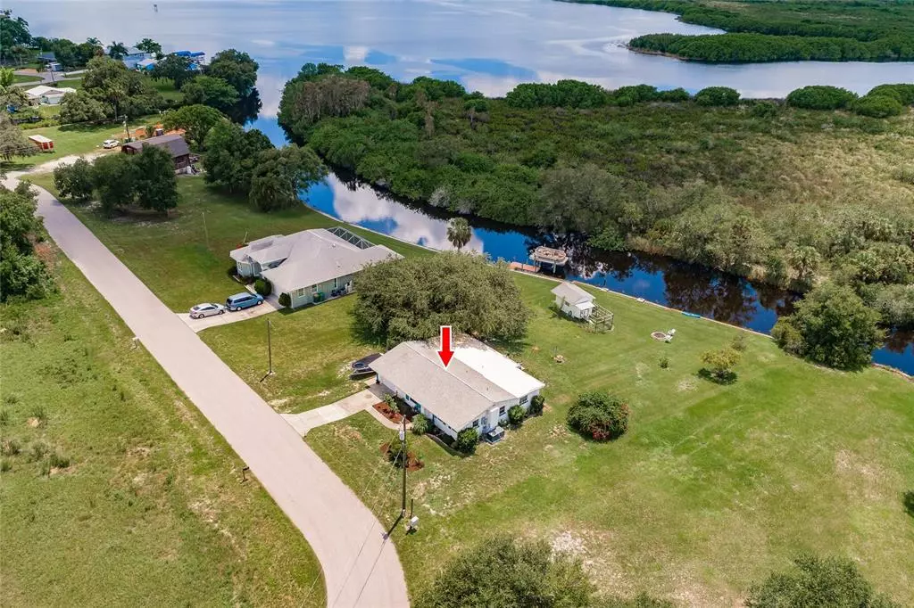 Punta Gorda, FL 33982,333 HILE LN