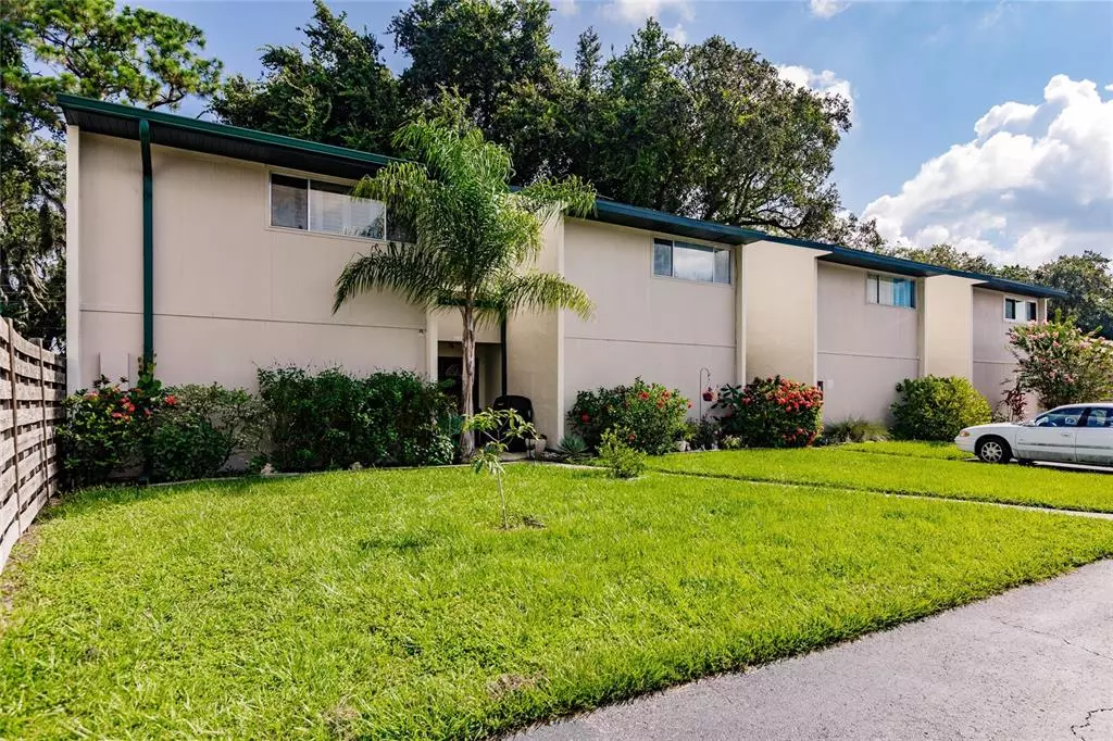 Sarasota, FL 34243,1021 LONGFELLOW CT