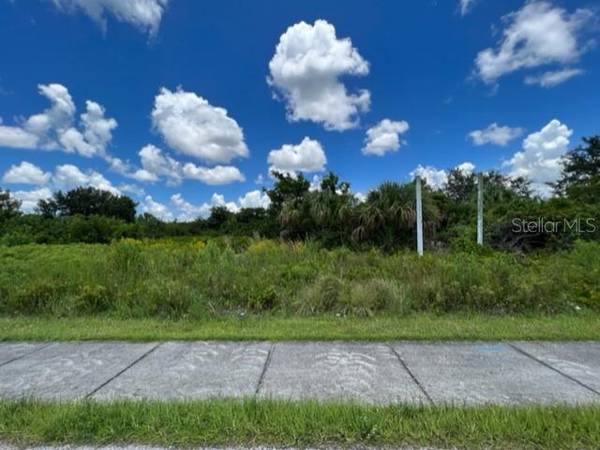 4296 N ACCESS RD, Englewood, FL 34224