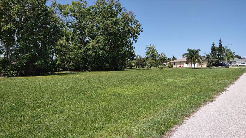25229 DELGADO DR, Punta Gorda, FL 33955