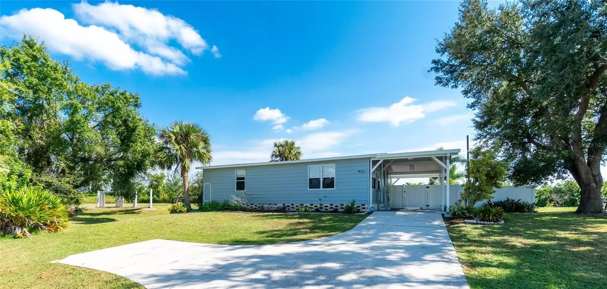 Punta Gorda, FL 33982,4371 RIVERSIDE DR