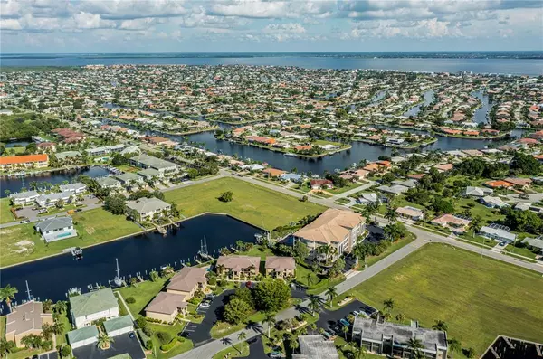 Punta Gorda, FL 33950,3221 WHITE IBIS CT #C1