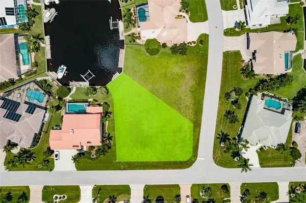 Punta Gorda, FL 33950,3501 CAYA LARGO CT