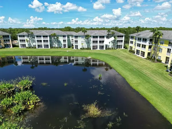 Punta Gorda, FL 33983,2160 HERON LAKE DR #202