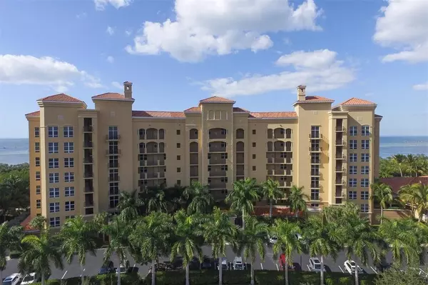 3329 SUNSET KEY CIR #103,  Punta Gorda,  FL 33955