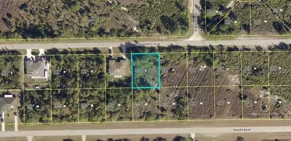 932/934 AINSWORTH ST W, Lehigh Acres, FL 33974