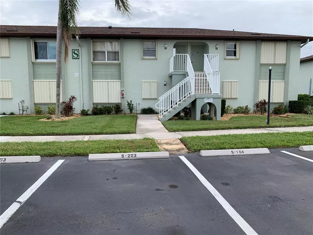 Punta Gorda, FL 33983,25100 SANDHILL BLVD #S203