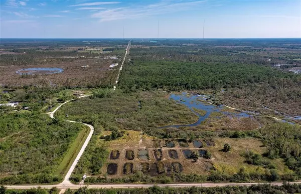 16020 HUFFMASTER RD, North Fort Myers, FL 33917