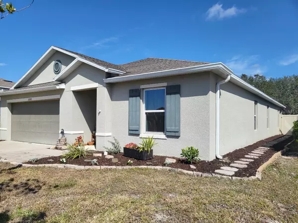 Punta Gorda, FL 33950,10118 WINDING RIVER RD