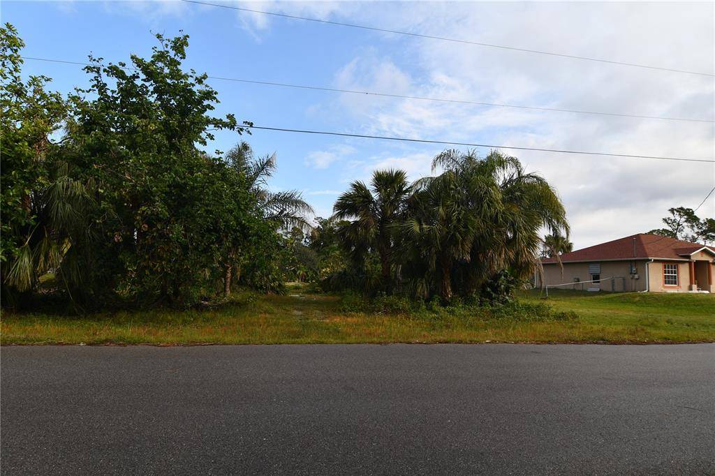 Port Charlotte, FL 33948,17450 POWELL AVE