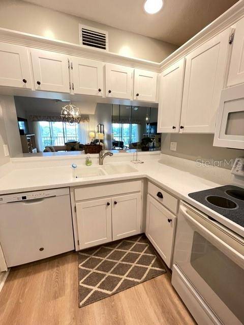 Venice, FL 34293,437 CERROMAR LN #523