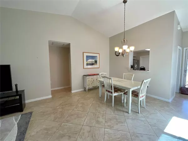 Venice, FL 34292,682 IRONWOOD CIR #121