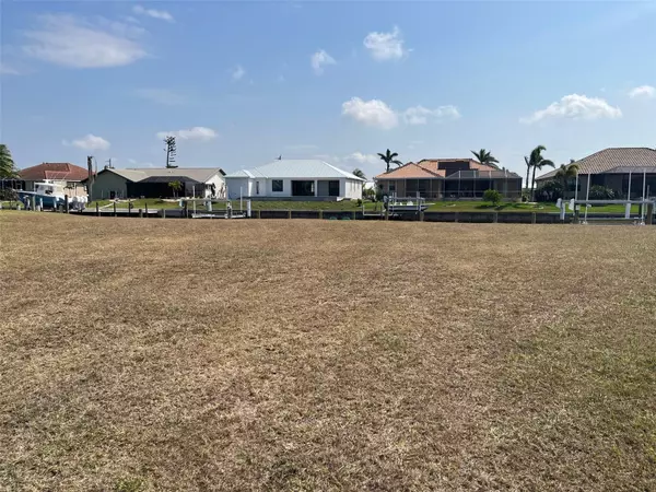 Punta Gorda, FL 33950,1200 SEA BREEZE CT