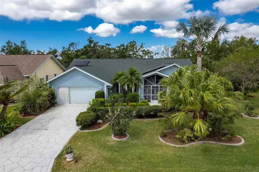 195 SANTAREM CIR, Punta Gorda, FL 33983