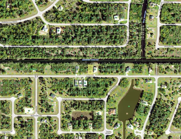 Rotonda West, FL 33947,240 BAYTREE DR