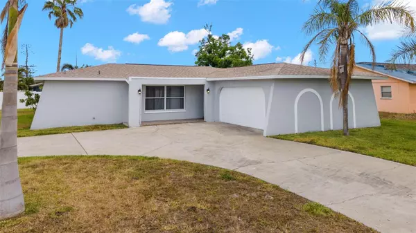 Cape Coral, FL 33904,901 SE 35TH TER