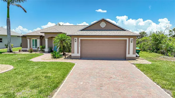 Port Charlotte, FL 33981,9492 MIAMI CIR