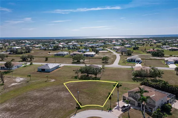 Punta Gorda, FL 33955,17311 NAIAD CT